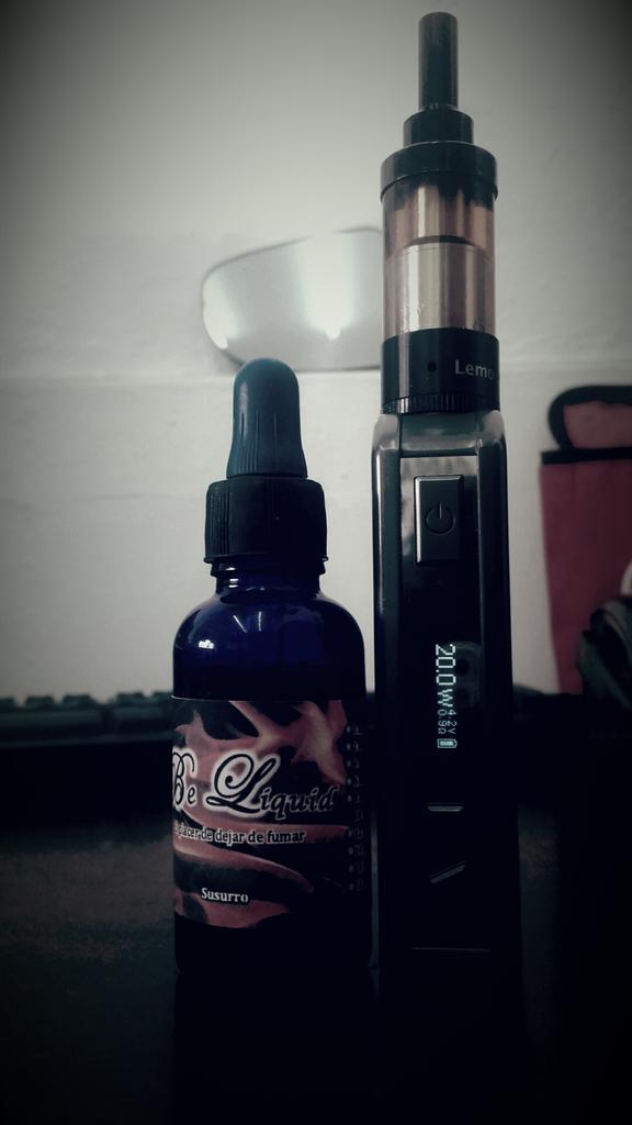 stormlluvia's tweet image. El #ipvmini  Sin #drihits #vapercrew #Vapelife #bolynubes #vapercrew