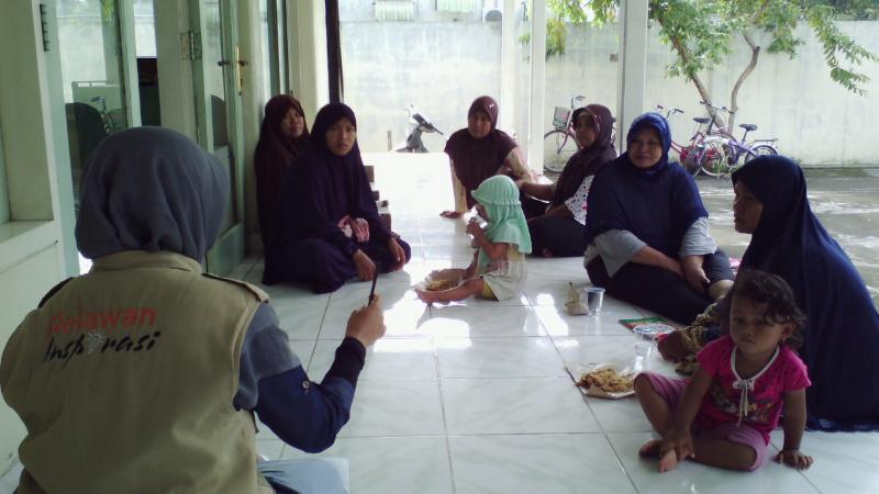 CikguDevi's tweet photo. Ahad semangat bareng binaan usaha desbin Sangkrah.. Bersama majukan UMKM :) @rumahzakat @RZ_Solo @Rel_Inspirasi http://t.co/cqp7fjS1YF