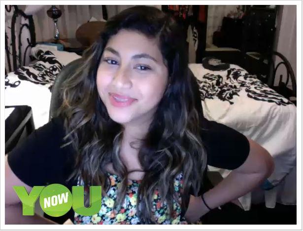 mb_update's tweet photo. @lovelybellaboo has a pretty smile tonight http://t.co/c40jxo8C6R