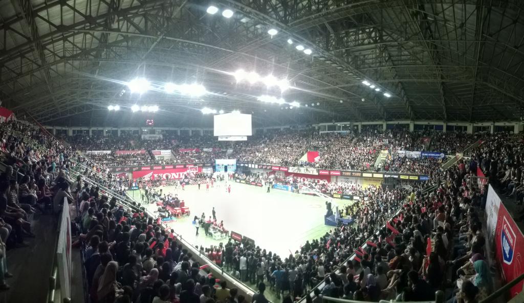 Yak! #FINALPARTY #HondaDBLJogja2015 malam tadi berhasil memecahkan rekor penonton sebesar 11.800! Jogja Istimewa!!