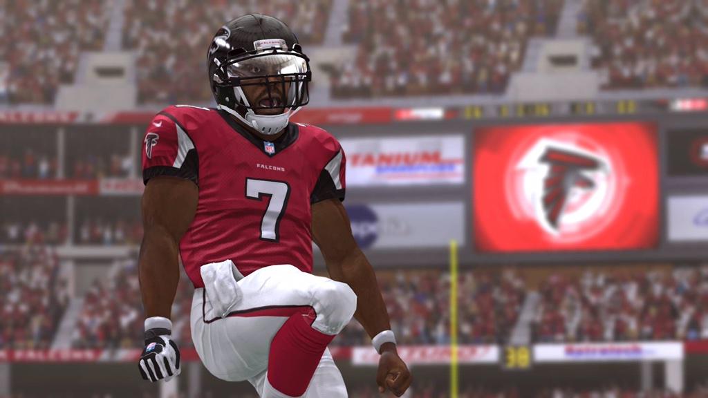 EAMaddenNFL's tweet image. Become unstoppable. 

RETWEET for your shot at an '04 @MikeVick!

#Madden15