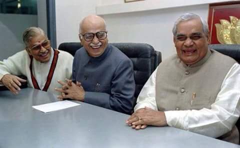 ptnkant's tweet photo. They just saw #Exitpolls http://t.co/IT4cgChx0u