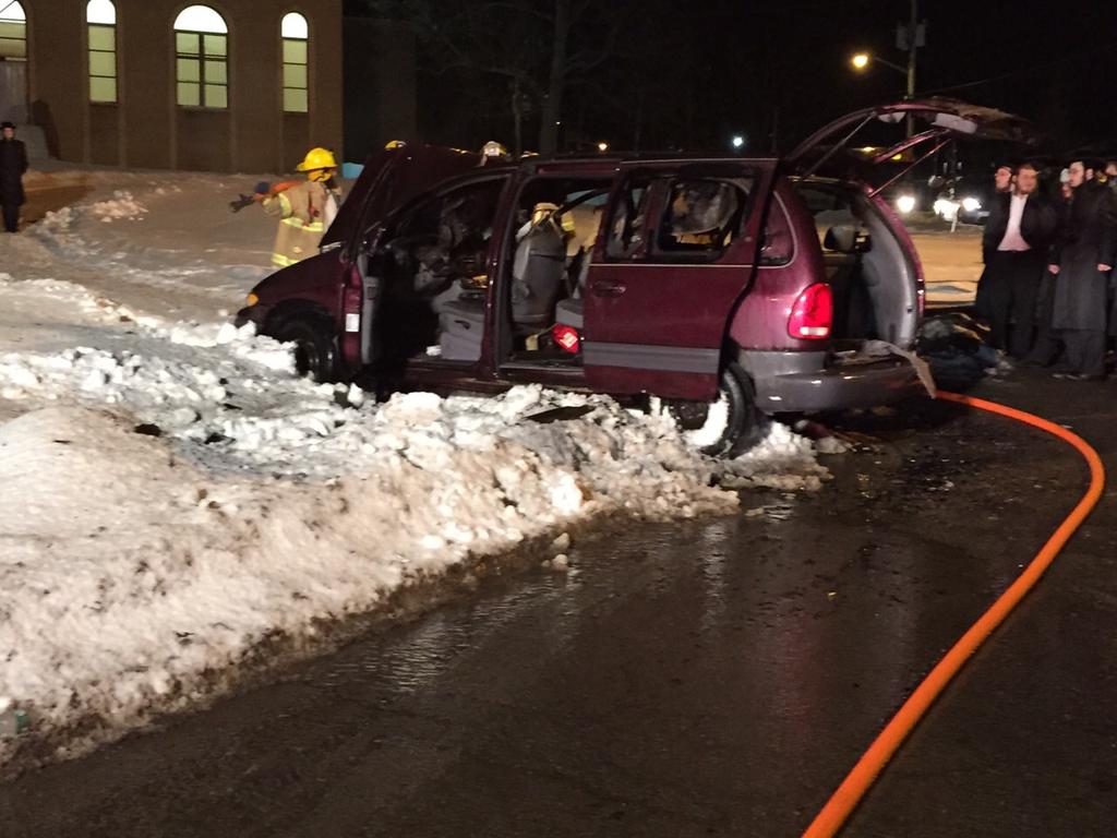 KJFDdispatch's tweet image. The members are operating on a car fire... photos.