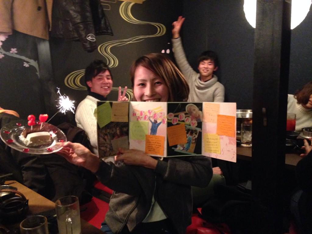 gakuseidrepla_n's tweet photo. 昨日は第四回相互支援会でした！
名古屋ドリプラの加藤さんに来ていただき、プレゼン製作について学びました！
その後は学生ドリプラ創設者の新田さんと共に懇親会です。忘れていた実行委員長、宮元の誕生祝いもしました！笑
あと3ヶ月頑張ります！ http://t.co/FSyqy0NYlC