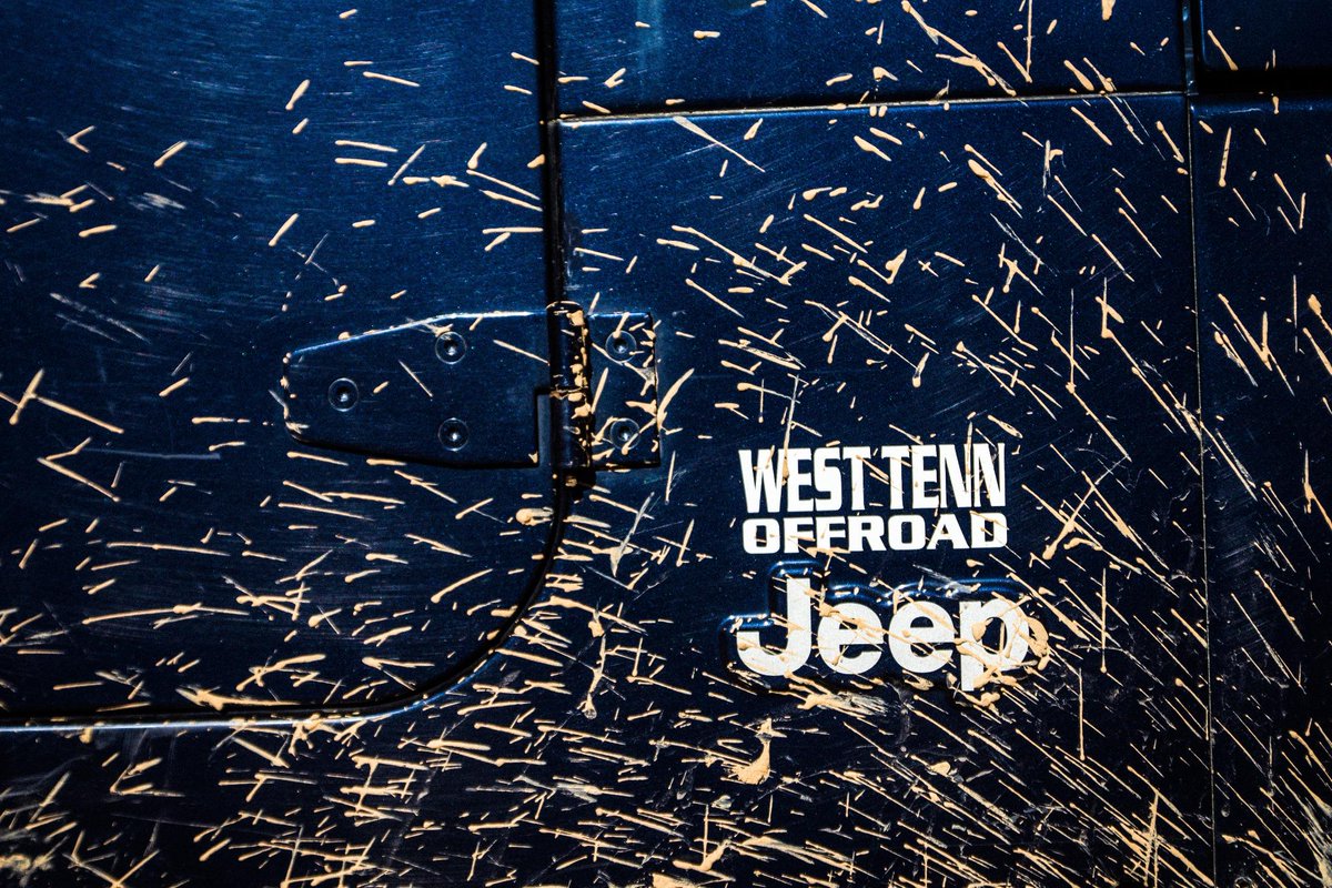 TheGabeFarmer's tweet photo. Fun time with @PeytonPenuel and @WestTNOffroad at #HawkPrideOffroad #Jeep @Jeep http://t.co/ntVCKfvV6D http://t.co/xh3YAAOs9U