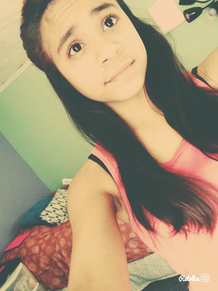 Rmartinez54R's tweet photo. The selfie I took this morning http://t.co/DVirT3fBIw