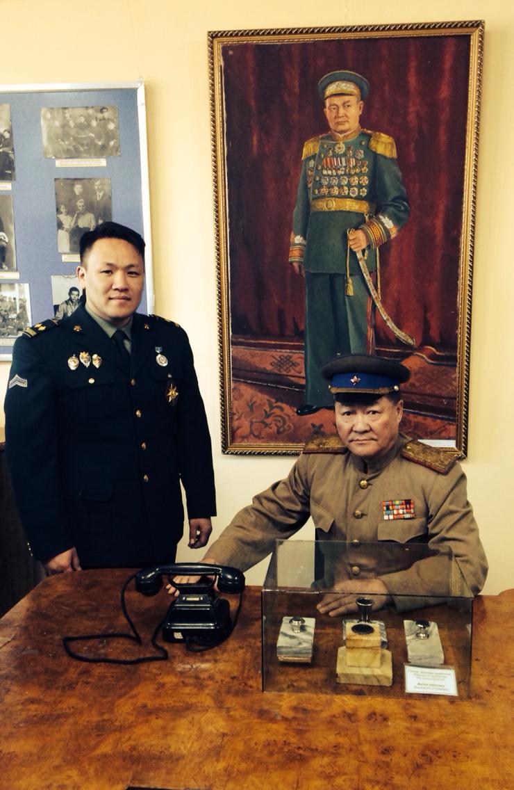 Маршал: 'Дорнод сэргэн мандалт' хегжлийн хетелбер боловсруул хэмээн тушаал егев.