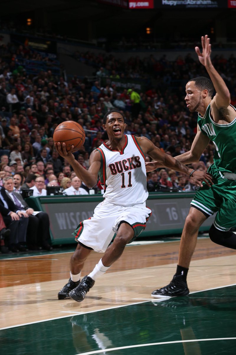ESPNNBA's tweet photo. Fear the Knight! Brandon Knight drops 26 Pts including a step-back dagger as Bucks hold off Celtics, 96-93. http://t.co/86IhFL4WN9