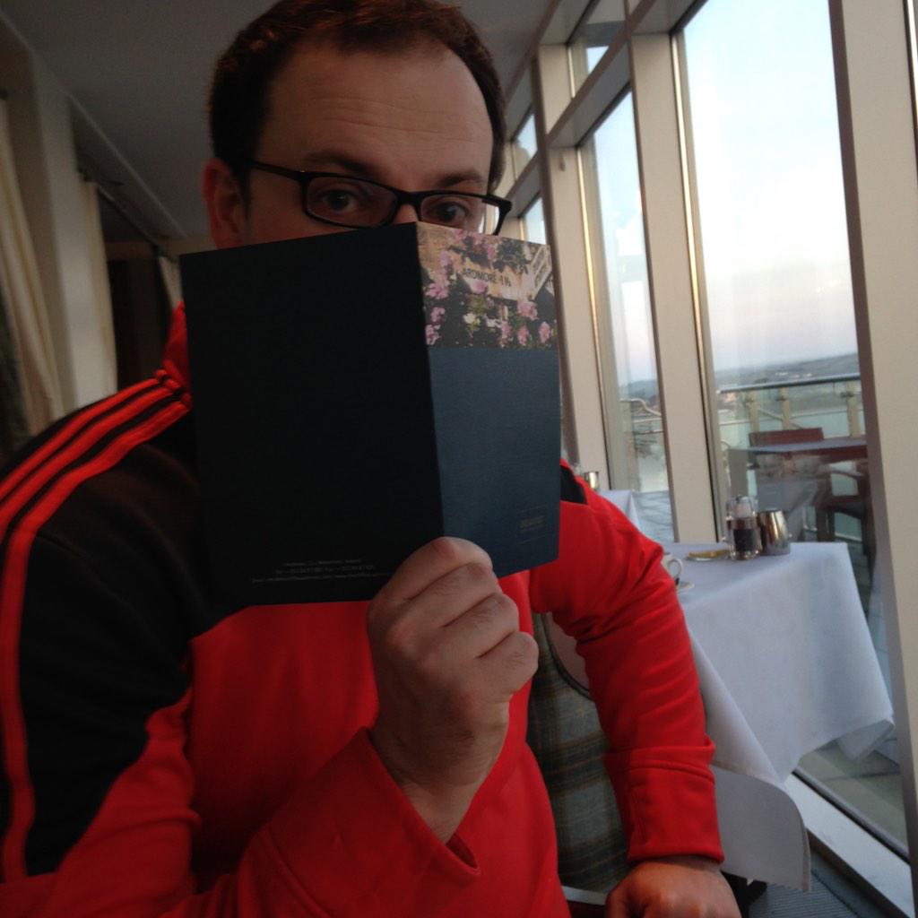 iseultcody's tweet photo. Carlsberg don't do Sunday's but if they did... #spoilt #relaxing @cliffhousehotel @Dbeggster http://t.co/x6eLQxLK96