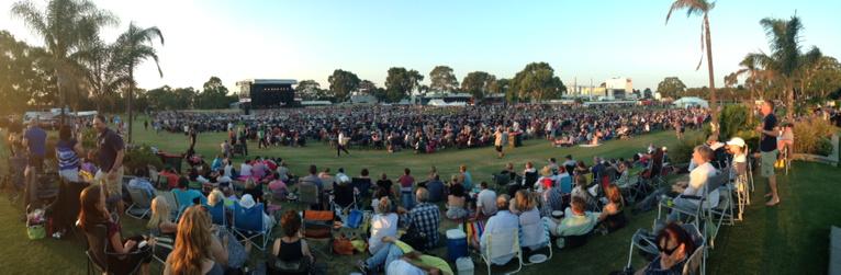 Sunday night In Adelaide - 30 deg - Paul Simon and Sting at Coopers Brewery - magical