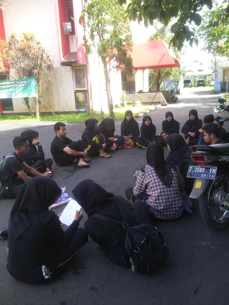 Teater Cagur (@teater_cagur) on Twitter photo 