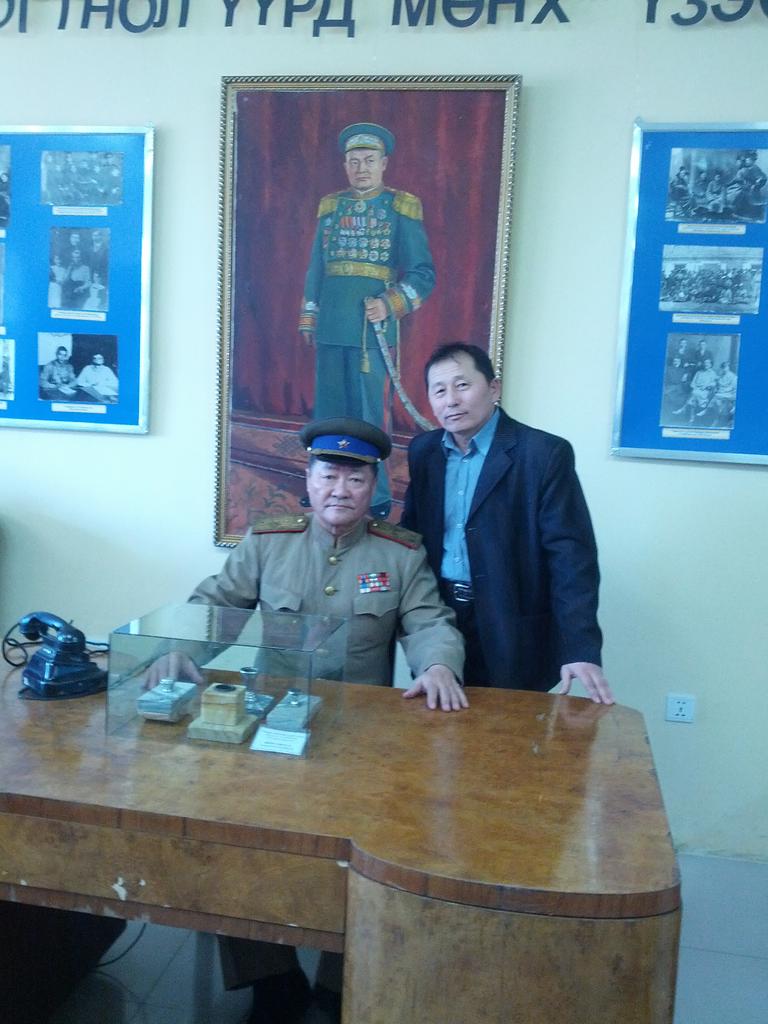 Маршал Х.Чойбалсангийн 120 жилийн ойд зориулсан арга хэмжээ 15 цагт ХДТеатрт АЖ.А.Дашпэлжээ гуай оролцоно.Чойбалсанд.