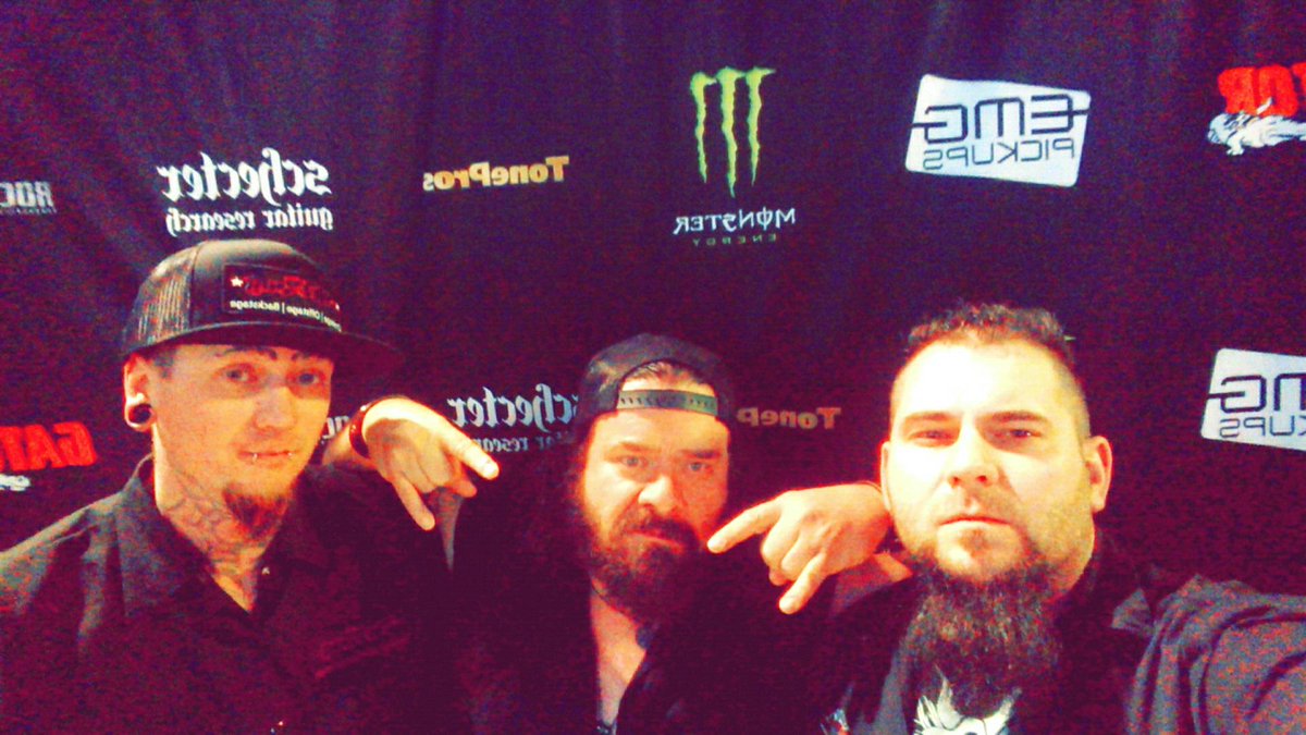 nataslived3's tweet photo. @namm2015 http://t.co/fQt7XfPLzq
