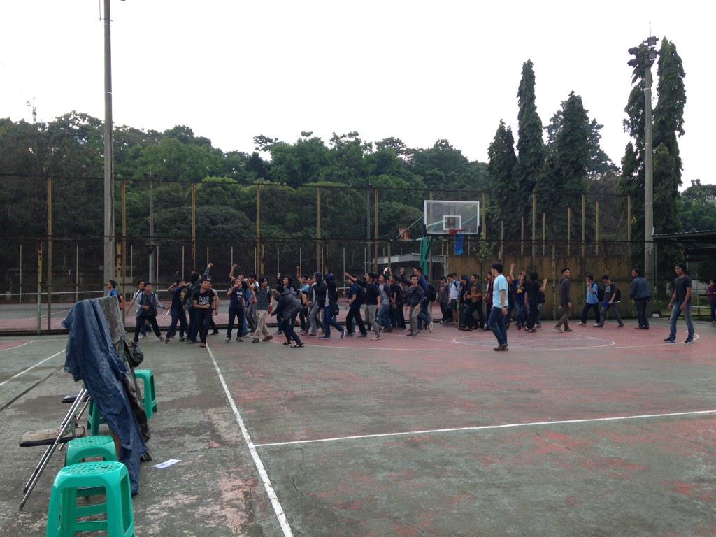 TPB CUP BASKET 2015 tweet media