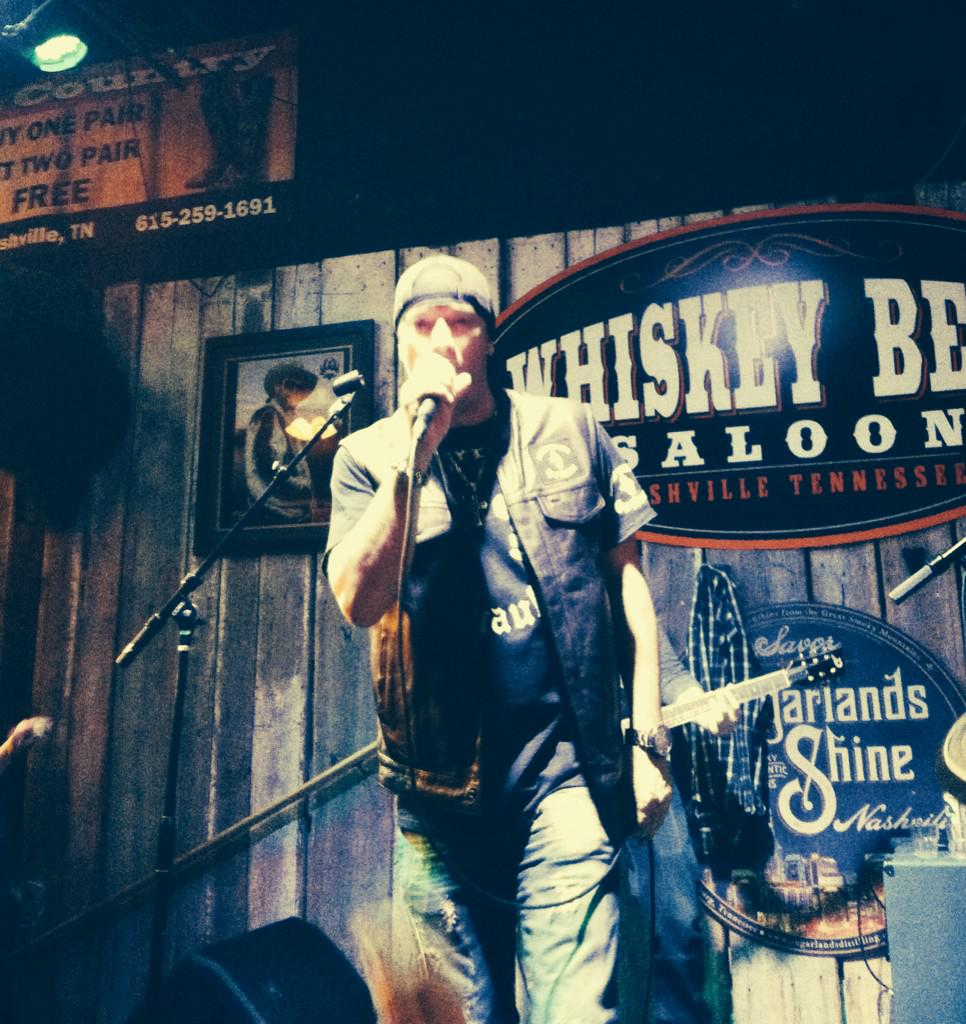 Go see this guy! #musiccity #honkytonk #goodtime #greatmusic #whiskeybent #broadwaynashville @MichaelScott01