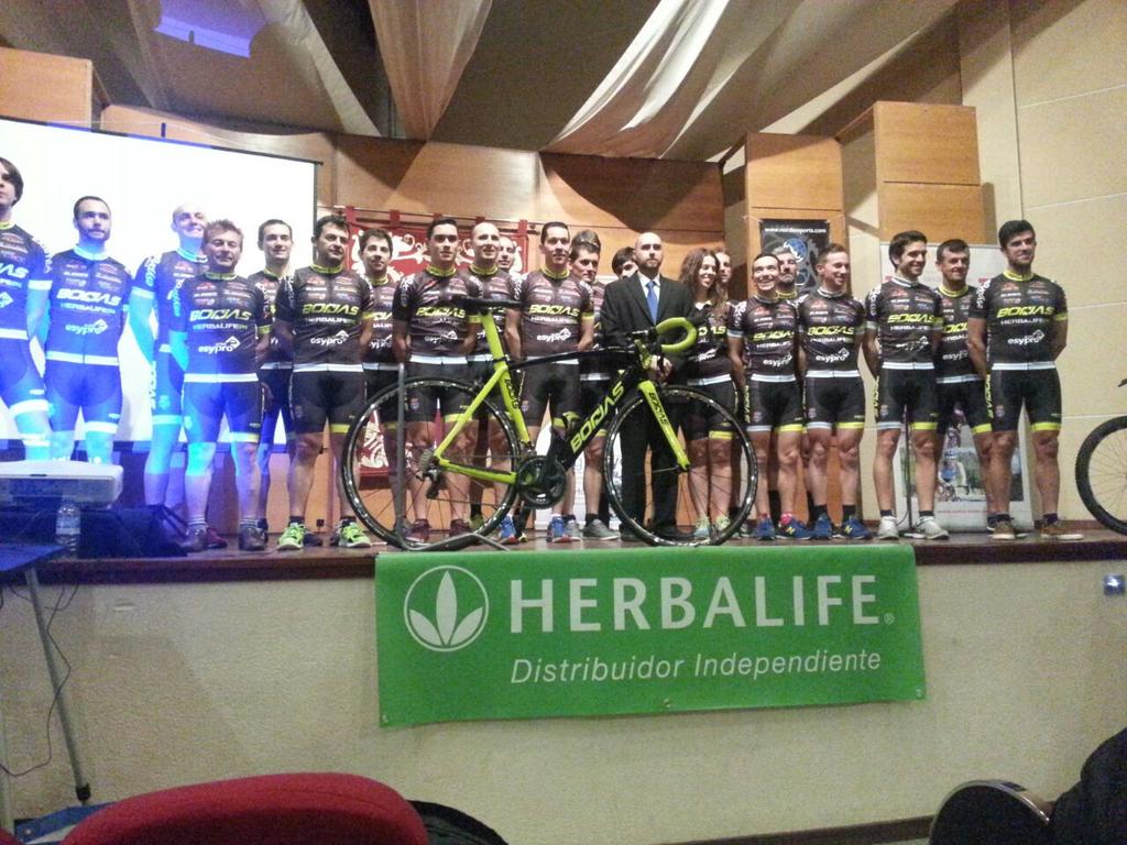 cristina  (@herbalifetina) on Twitter photo 