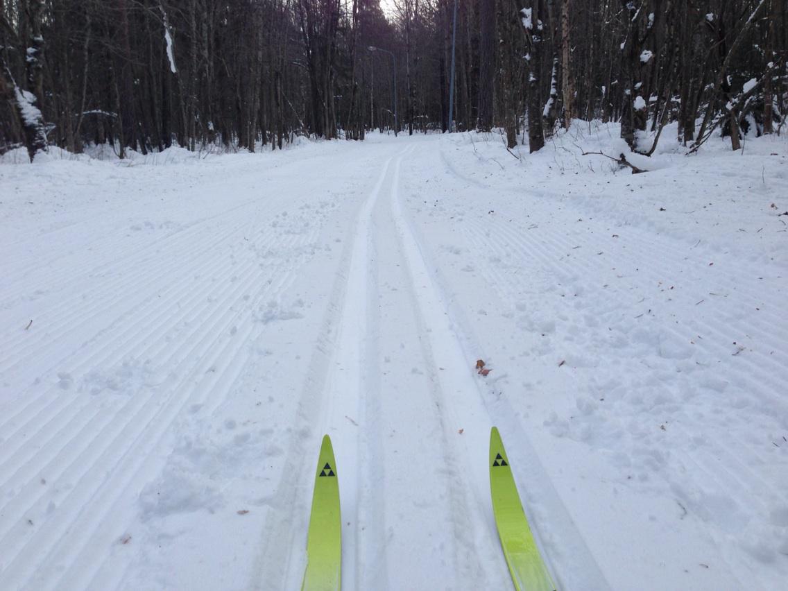SimonHedberg's tweet photo. Att man tränat något som ung ger framför allt kunskapen att avgöra att man brister i form och teknik som vuxen http://t.co/jG3IRtuAgE
