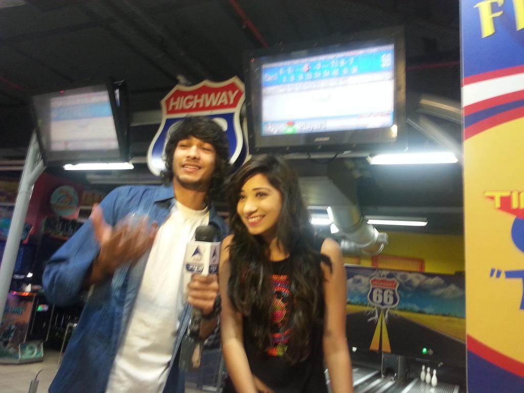 vandugr8's tweet photo. Herez a valentines treat for vrushan fans...to catch this stay tuned only on sbs tom 2:30 :) http://t.co/aLntfrkiZI