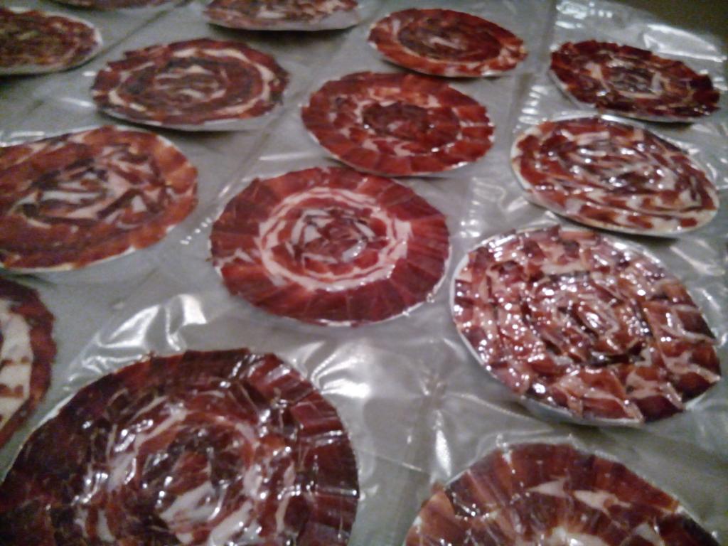 El Arte del Jamon tweet media