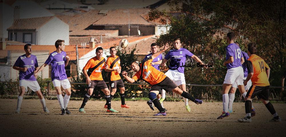 PUES TOCA MAÑANITA DE FUTBOL HOY QUE HACE BUENO C.D.<a href="/cdfuentesauco/">C.D. Fuentesaúco</a>