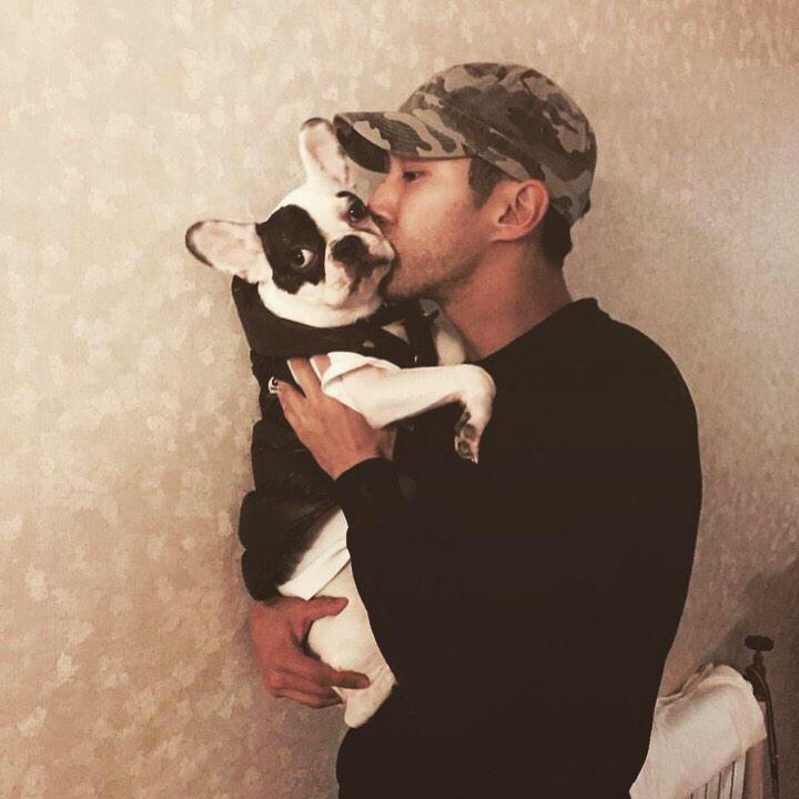 pikapik_a's tweet photo. #BumBug the 💞😘❤️✨ http://t.co/lvg3JMRZab