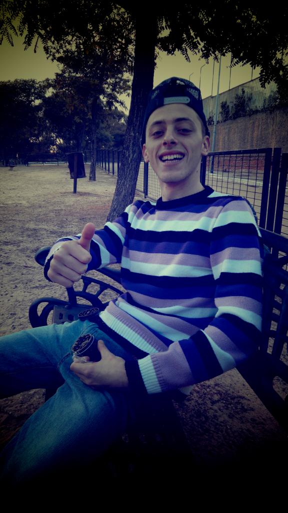 rubiodebarrio's tweet photo. Haja http://t.co/xmDdK2ERKQ
