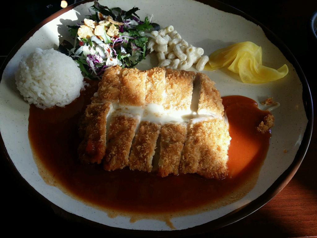 맛있겠다ㅠRT <a href="/heavenlydarksky/">슈붕</a>: 어제 무한도전에서 돈가스 나온 후폭풍
느므느므 먹고싶어 오늘 감
대전 '설해돈' 매콤파가스, 치즈돈가스