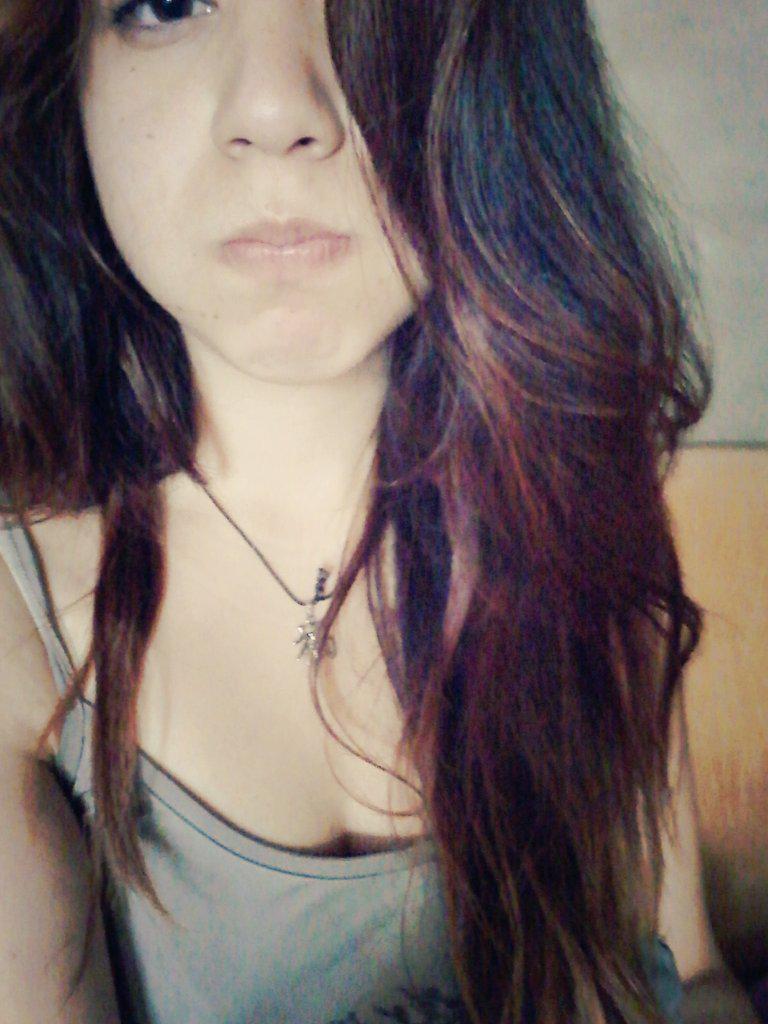daianitadiazz's tweet photo. Cuando vas ah crecer □□ http://t.co/uLds25MwJi