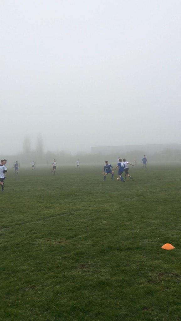 traceysmythduck's tweet photo. Rhyl Fc Academy http://t.co/v5Z76PiiOa