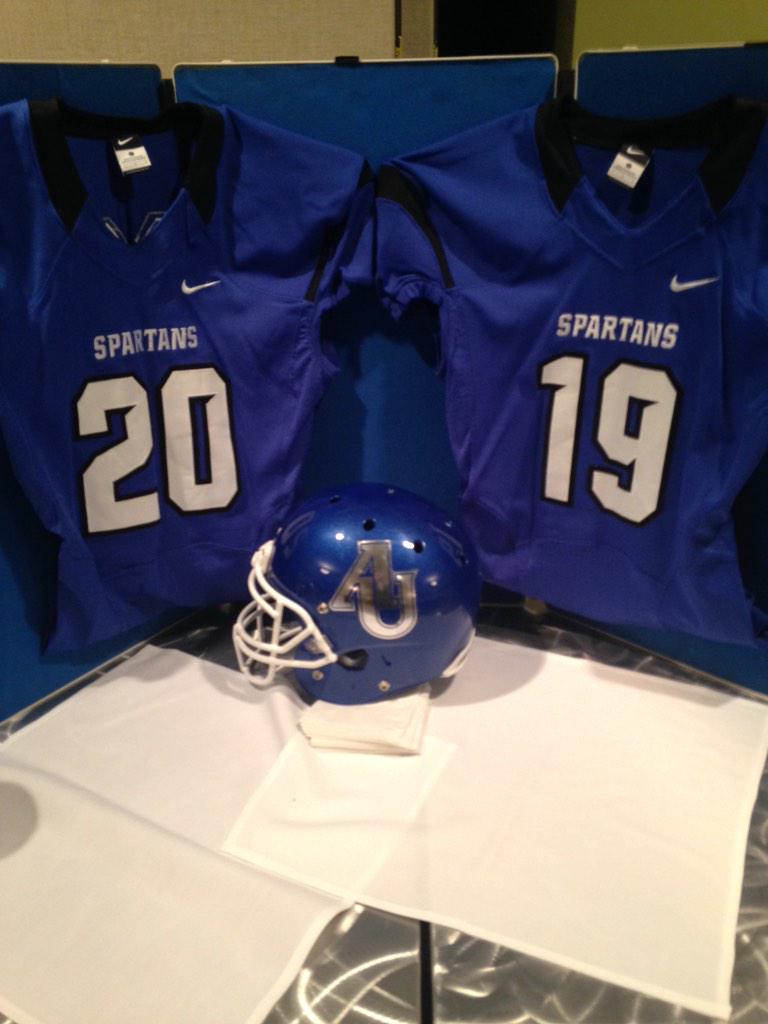 CoachPonx's tweet image. Great night with Colorado and School District 214 representing AU this morning. #samevision #samedirection