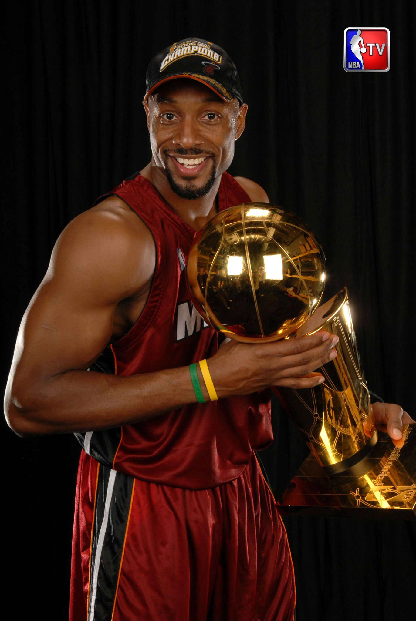 Join us in wishing 7-time All-Star Alonzo Mourning a Happy 45th Birthday! 