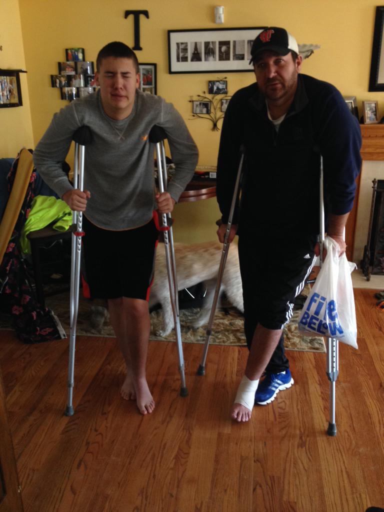 Cpt_Hook23's tweet photo. Dads legs fell asleep on the toilet last night and fell and sprained his ankle. And Jake over extended knee. #rtards http://t.co/2mV9gS3ziB