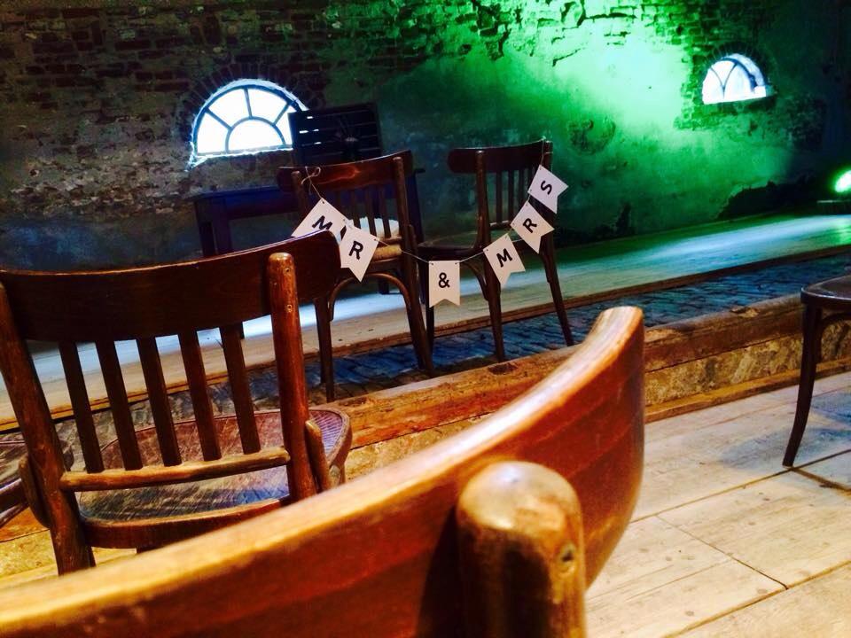 Liefde en Inspiratie tijdens de Open <a href="/trouwlocatie/">Toptrouwlocaties.nl</a> route op <a href="/WaterGoed/">Watergoed</a> in samenwerking met <a href="/Jody_Mulder/">Out of the Box</a> &amp; <a href="/skyflynl/">SKYFLY DJ shows</a>