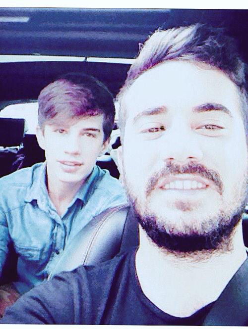 VardarRegi's tweet photo. Abimle yazdan kalma 🚘😄 http://t.co/yuYIrkuFgO