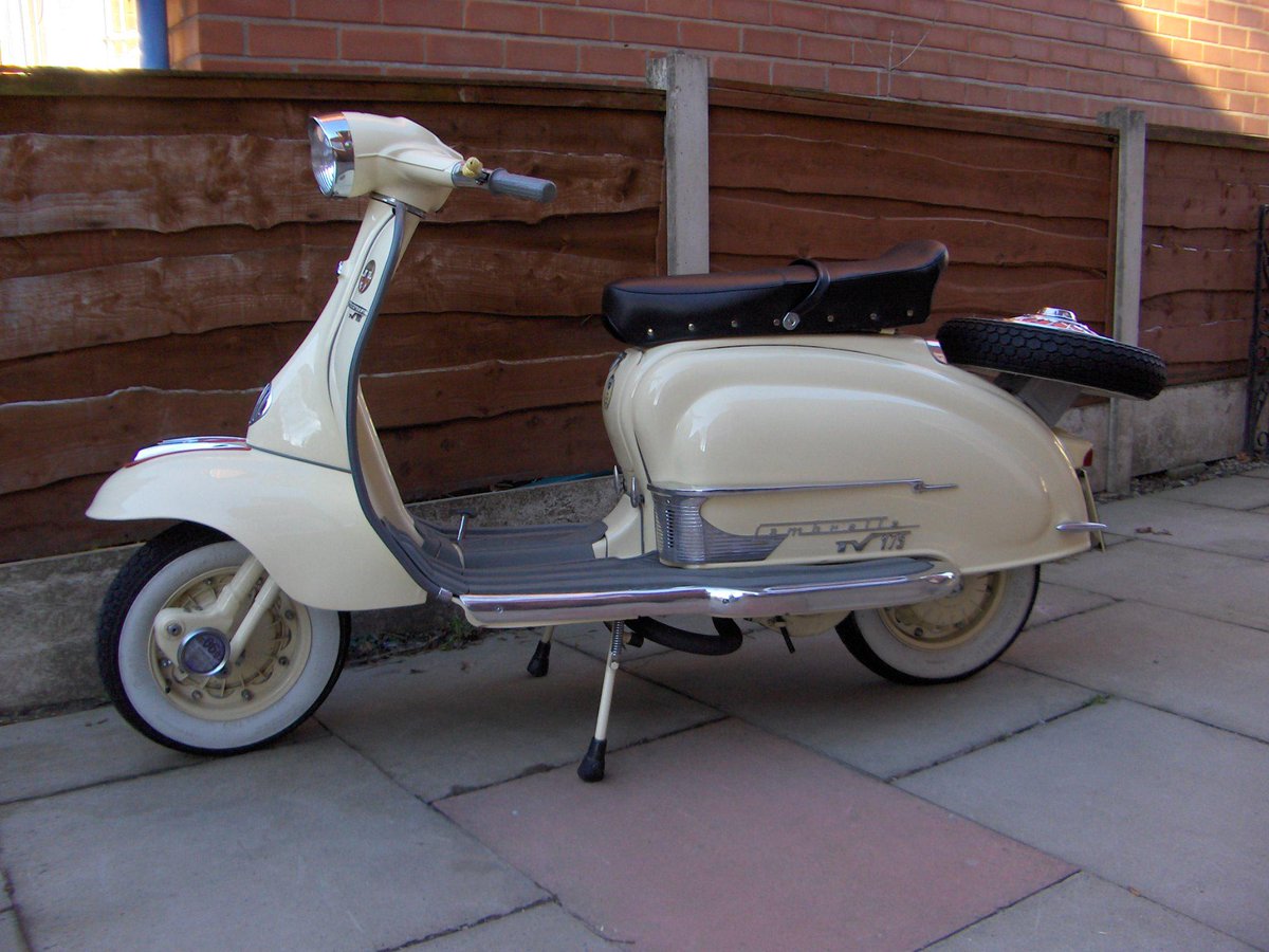 AltyMarkets's tweet photo. Our header Picture is from the 60's and so is my Lambretta, made in 1960 and still going strong #AltyRt #Lambretta http://t.co/KDMU1WpGli