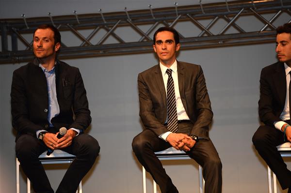 cyclismactu's tweet photo. “@ju_drem: Riis : "Contador a la classe et c'est le meilleur coureur que j'ai jamais vu" http://t.co/kyurEmGcxX http://t.co/WgG24LiZF5”
