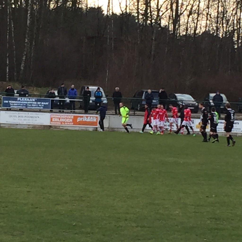 Kabouterss's tweet photo. YESSSSSSS 2-1 NICO W. 🙌 #WatOpg http://t.co/dA6HNNZPYd