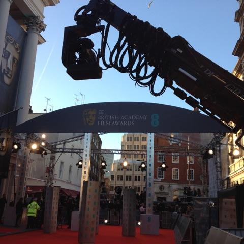 AlphaGripUK's tweet photo. No tuxedo required, our MovieBird 44 is looking fab on the Red Carpet @BAFTA #Baftas2015 #RedCarpet #alphagrip #mb44 http://t.co/ByEuChNmzP