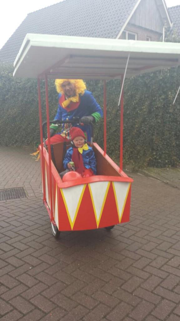 Prachtige sfeer en super gastvrijheid! Jullie optochten <a href="/turftrappers/">CV De Turftrappers</a> en <a href="/Albergerbokke/">Alberger Bökke</a> waren super.