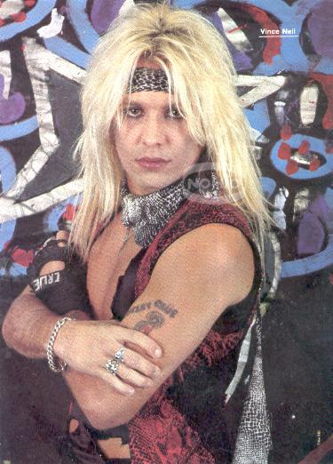 A very happy birthday to Vince Neil! 