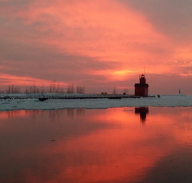 MichiganBests's tweet photo. Holland http://t.co/6Eai0dciBJ