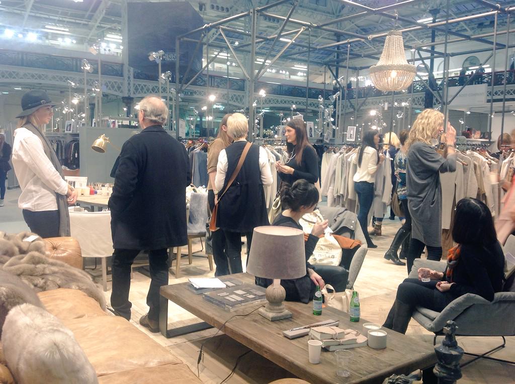 It's all happening at the stunning <a href="/YAYA_thebrand/">YAYA</a> stand! #purelondon