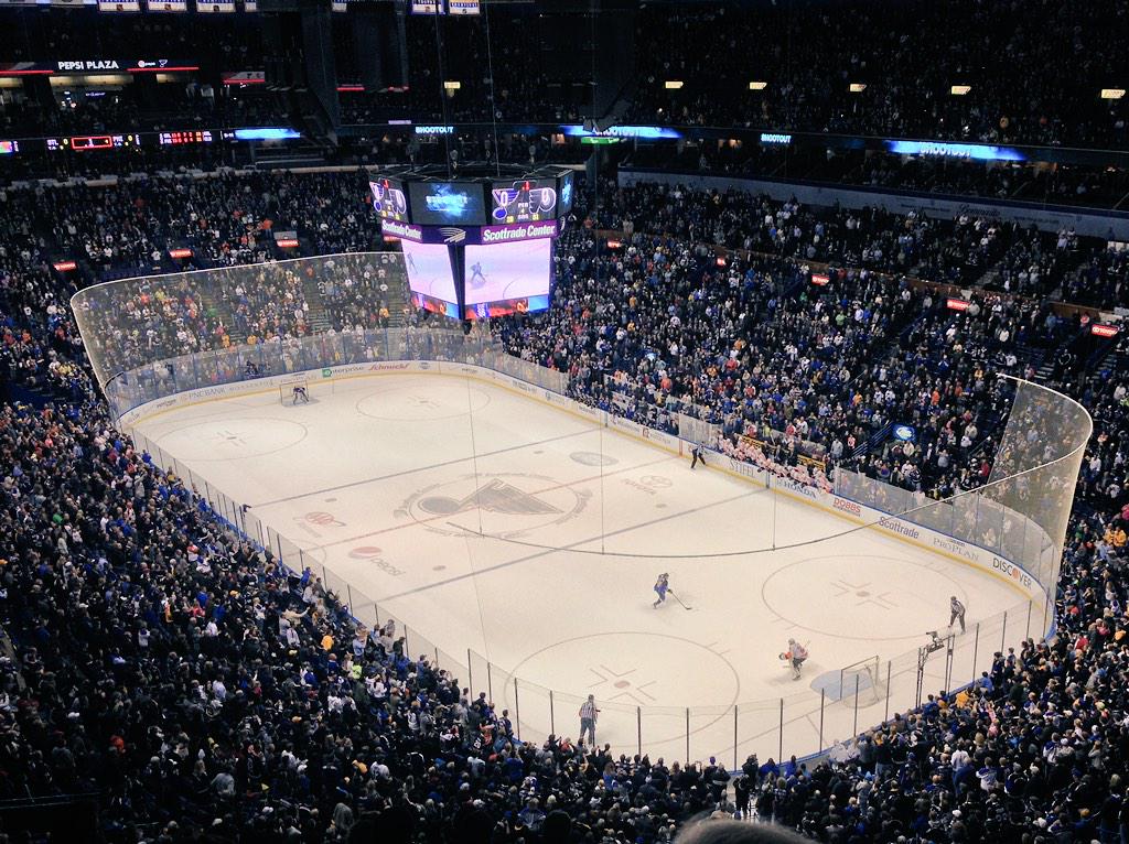 Justdavis314's tweet photo. Section 315, Row L, Seat 1 #315Crew #OurSeasonTickets #OurBlues #OurYear #WeSoundSelfish lol http://t.co/zVXEfNzgfX