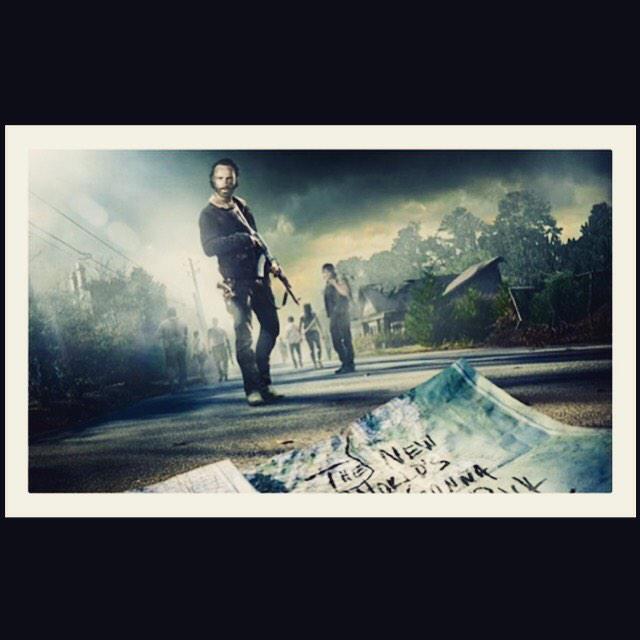 ASlavage's tweet photo. TOMORROW!!!!! #TheWalkingDead #TWD 🙌🙌🙌🙌👌👌👌😱😱😱😆😆😆😋😋😋😵😵😵💜💚💙💛❤️ http://t.co/dmyCI0Akz9