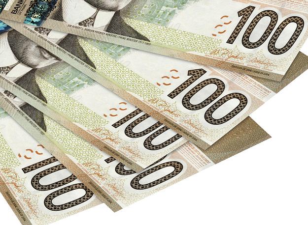 CKNW's tweet image. Canada's household debt is at an all time high. Why? @seanleslie980 @MyLifeSavingsCA player.cknw.com