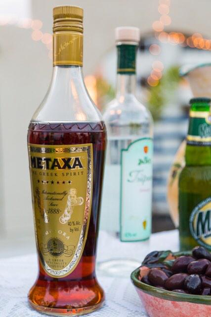 FLLGreek's tweet image. We toast our friends that joined us this weekend.  Had a great time and look forward to our Festival next year!