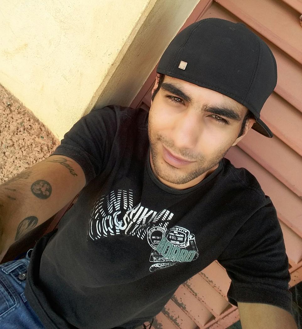 srcaputti's tweet image. Deixe a maré te levar...