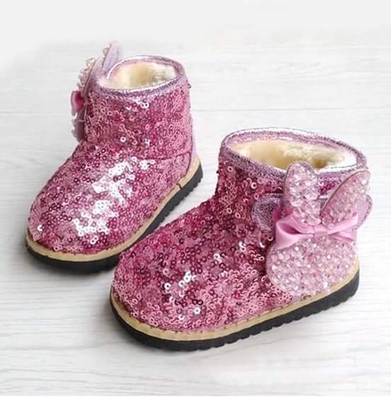 MandMkidsgifts's tweet photo. #Girls #Beautiful #Boots 
Size 4.5, 5, 5.5, 6 and 6.5
#Price £20
#deposit £10 http://t.co/BYH2U3SpCM