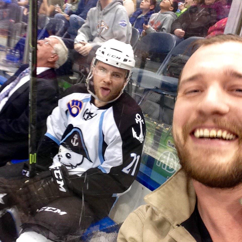 monicavanaugh's tweet photo. @spacecase02 @frozenturks23 @mkeadmirals GoAds!! http://t.co/JGKcds0GIz