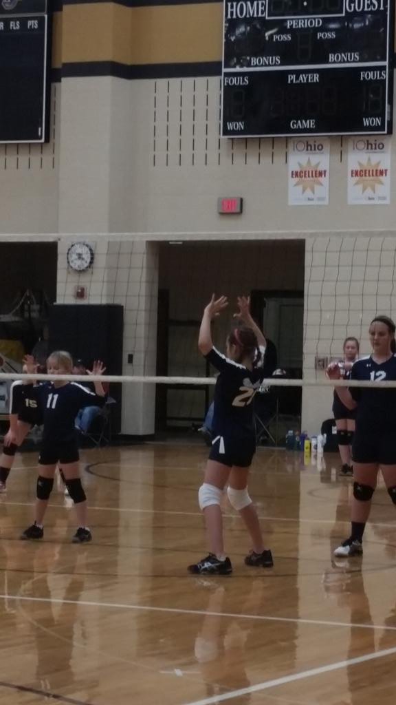 lancer_vball's tweet image. Scrimage at Parkway! Let's go girls! #GrandlakeVBC #FutureLancerVball  #PassSetKILL #PracticeMakesPerfect